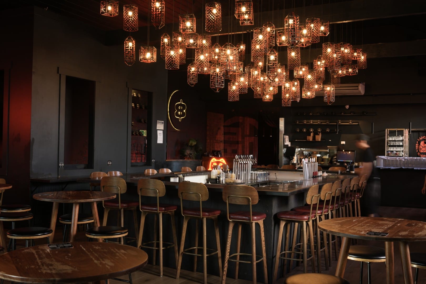 Lucky 8 Auckland