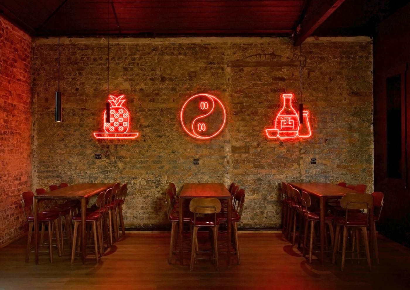 Lucky Corner — groups of 21–27